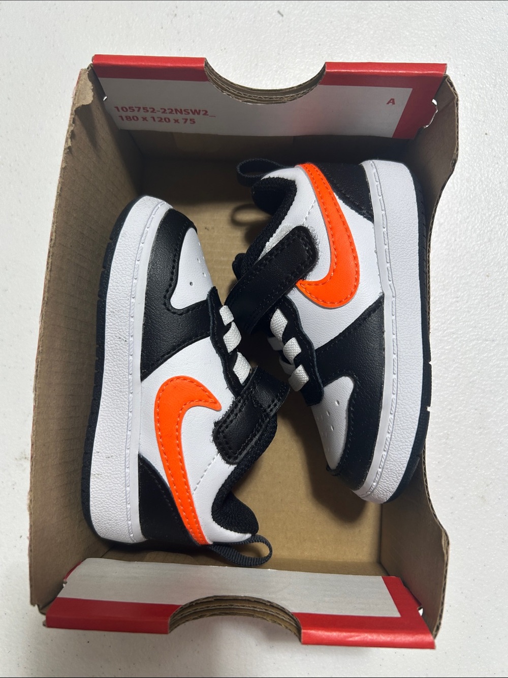 Nike Kids Low-Top Sneakers - Black White Orange